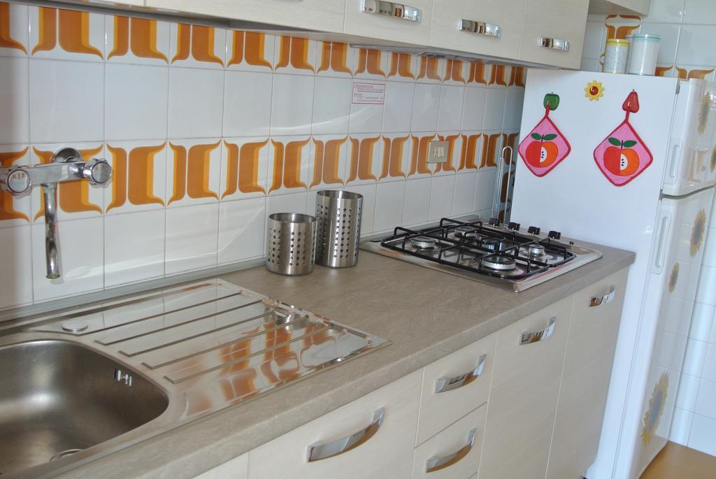 Residence Gardenia Lignano Sabbiadoro Eksteriør billede