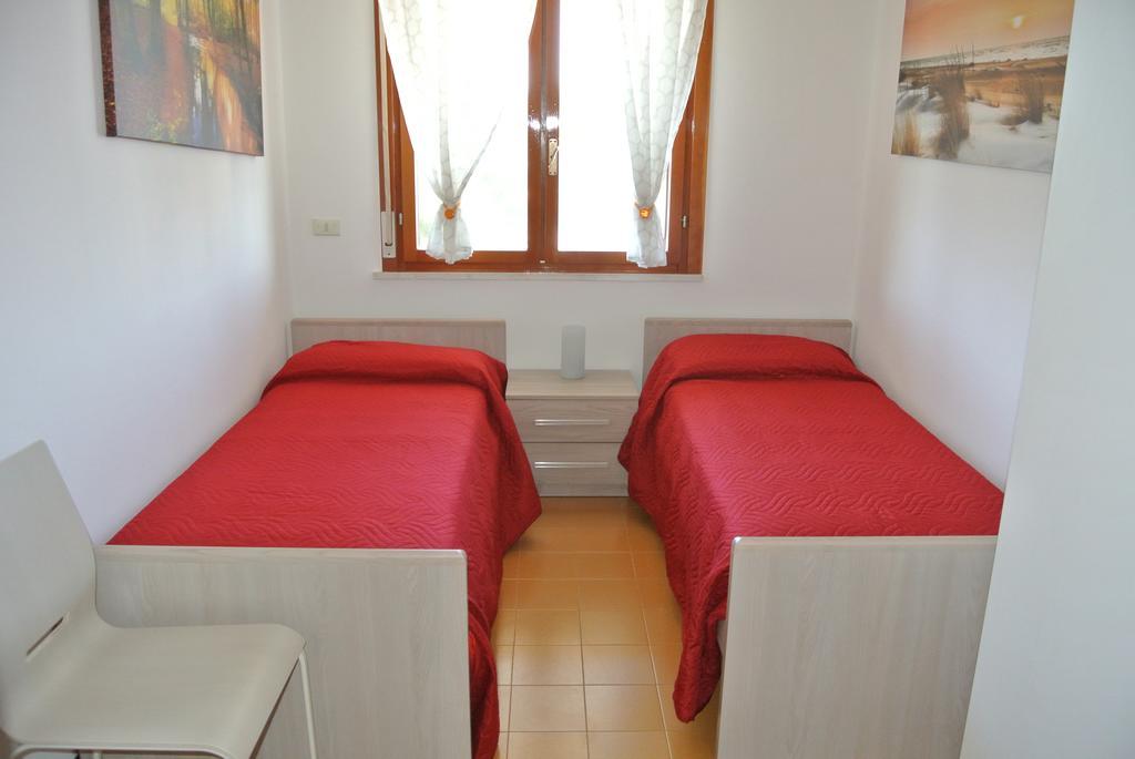 Residence Gardenia Lignano Sabbiadoro Eksteriør billede