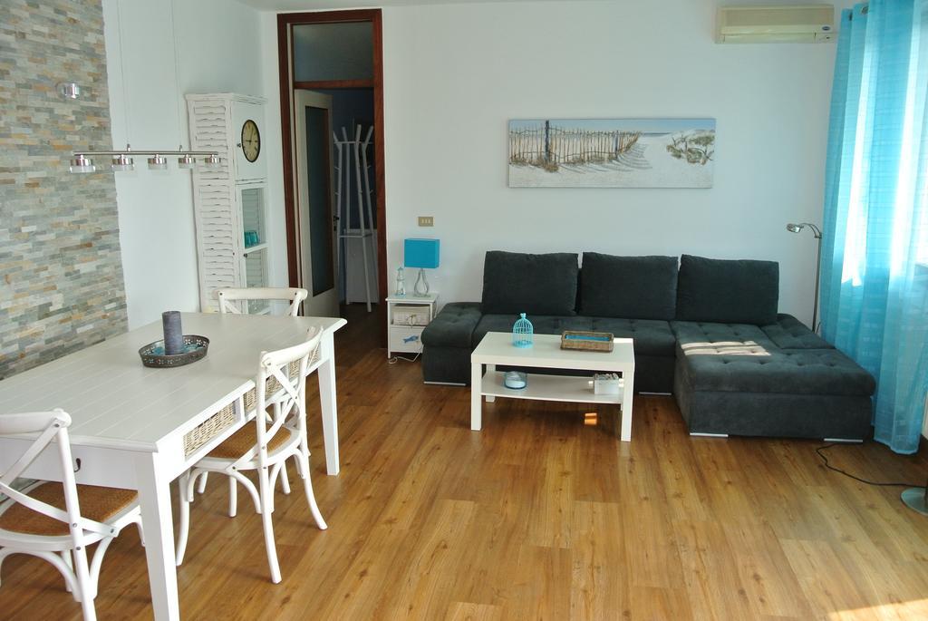 Residence Gardenia Lignano Sabbiadoro Eksteriør billede